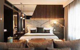 Qoya São Paulo Paulista, Curio Collection by Hilton